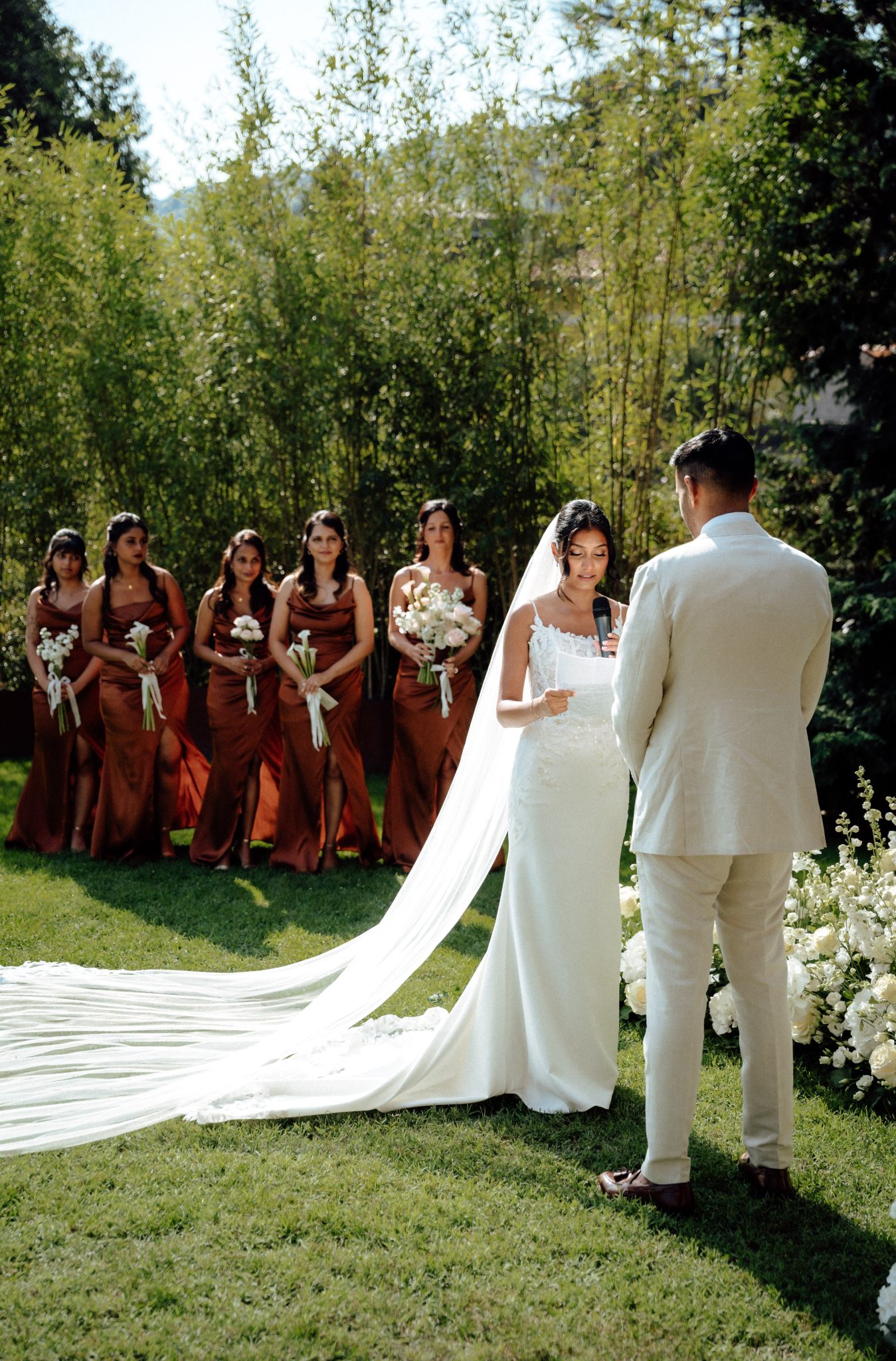 Wedding ceremony in the garden of Villa Frua, Lake Maggiore